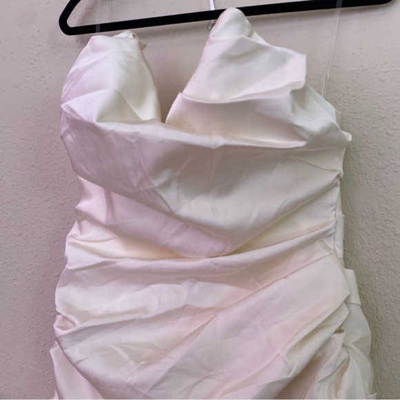 HOUSE OF CB 'Emanuela' Ivory white Draped Ruched Mini Dress NWOT size L - Picture 6 of 11